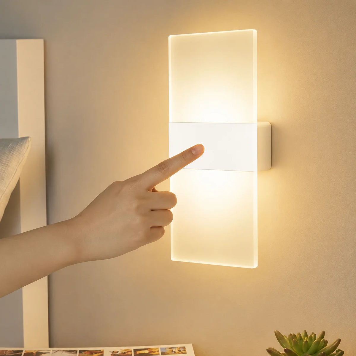 Arandela Led de Parede com Sensor Touch e Usb para Quarto Lenogue