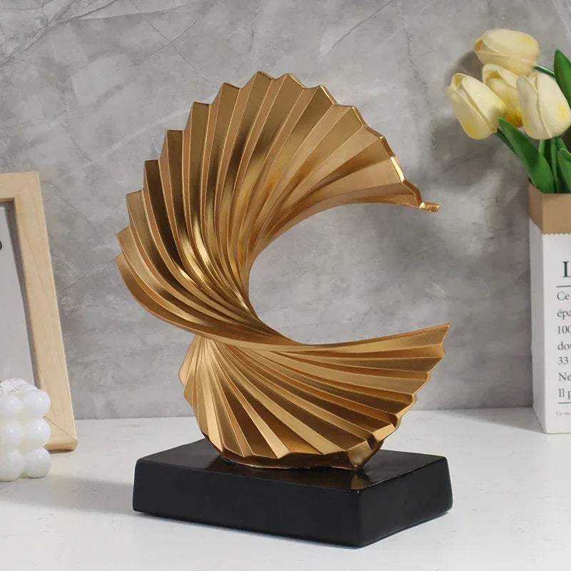 Escultura Abstrata Onda Dourada em Resina com Base Preta Lenogue