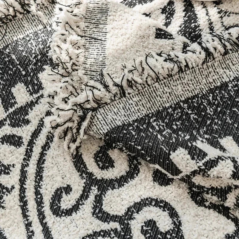 Manta de Pelúcia Espessa Boho para Sofá Bege e Branco Lenogue