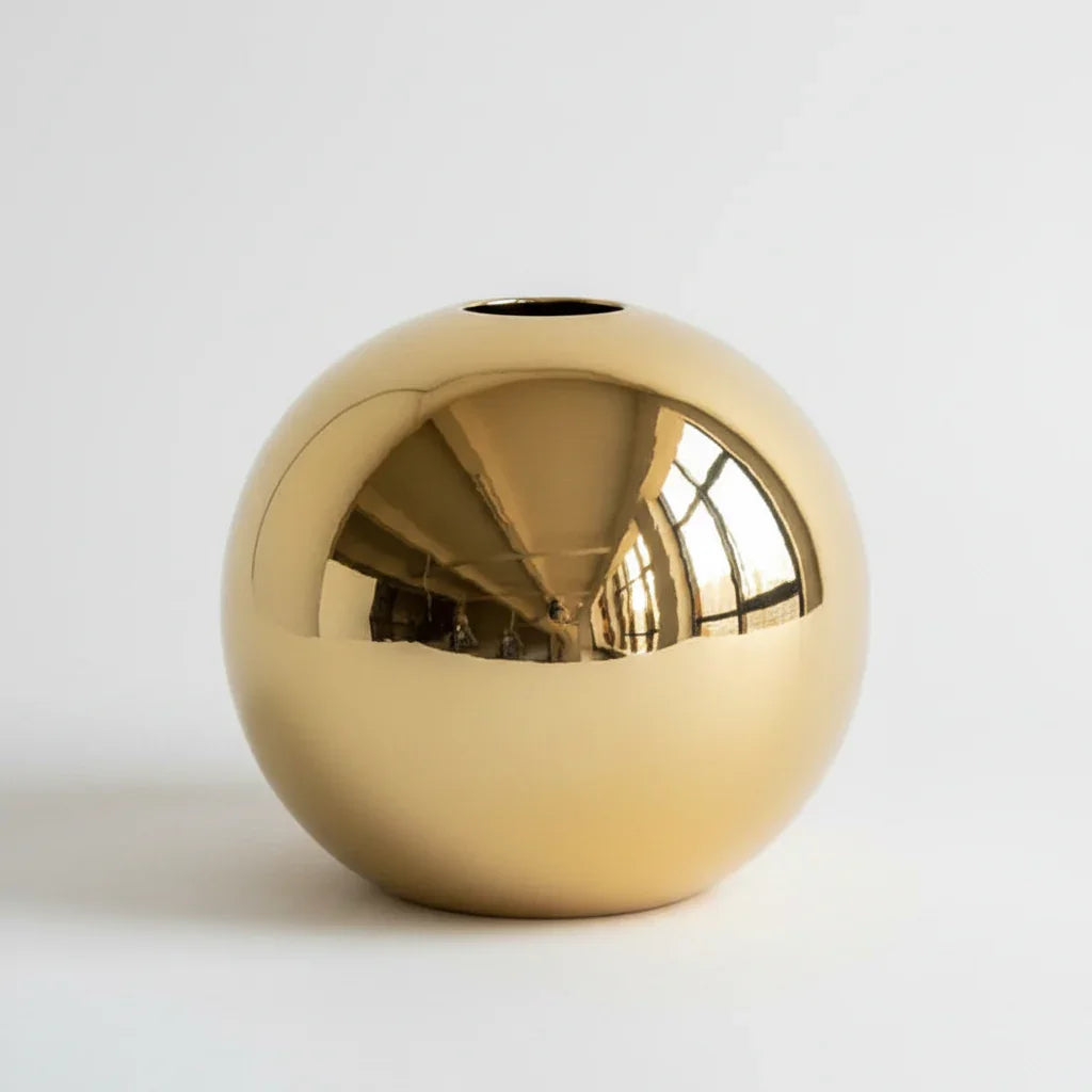 Vaso Decorativo de Cerâmica Dorée Esférico Banhado a Ouro Lenogue Dourado (g)