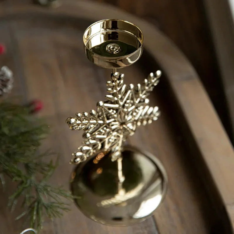 Castiçal de Ferro Dourado com Estrela e Rena Decoração Natal Lenogue