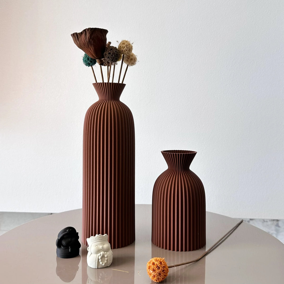 Conjunto Vaso de Arte Élégance Design Ondulado Lenogue Marrom (2 Peças)