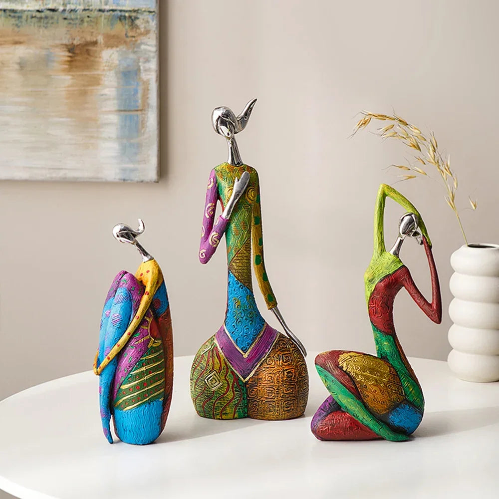 Escultura Abstrata Estilo Nórdico em Resina para Decoração Lenogue