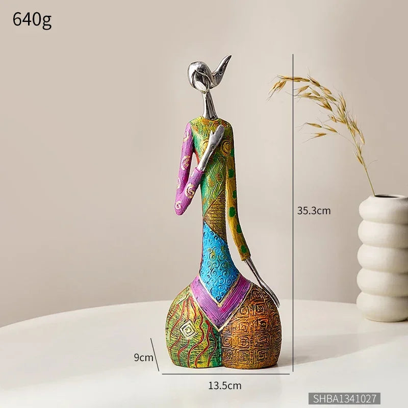 Escultura Abstrata Estilo Nórdico em Resina para Decoração Lenogue