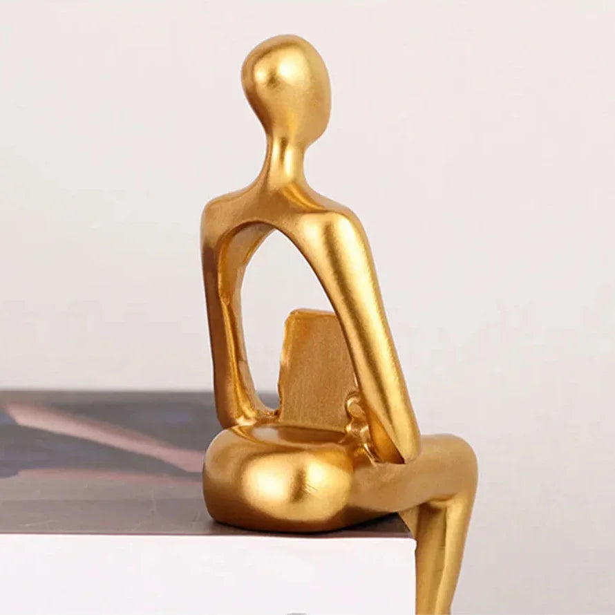 Escultura Abstrata Pensador em Resina Dourada para Sala e Escritório Lenogue 3 Peças