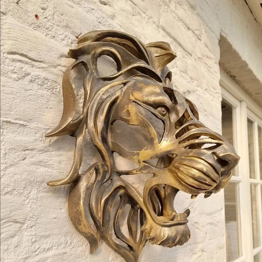 Escultura de Parede Cabeça Leão Dourada em Alto Relevo Lenogue Dourado