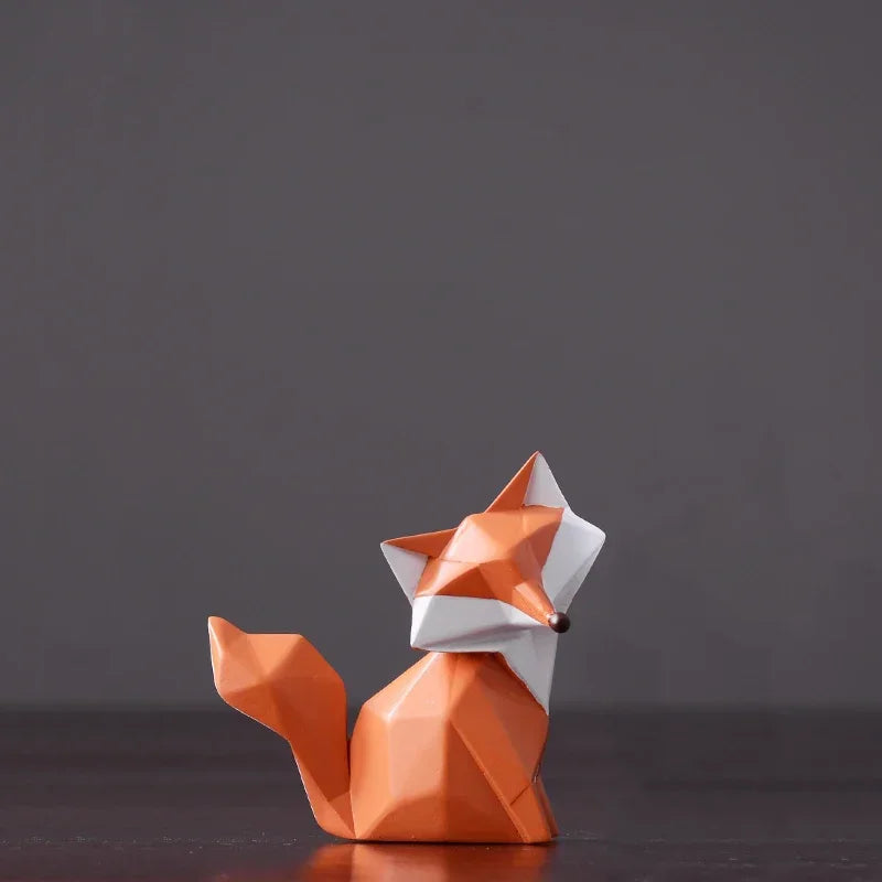 Escultura de Raposa Geométrica em Resina Decorativa para Sala e Escritório Lenogue Bebê
