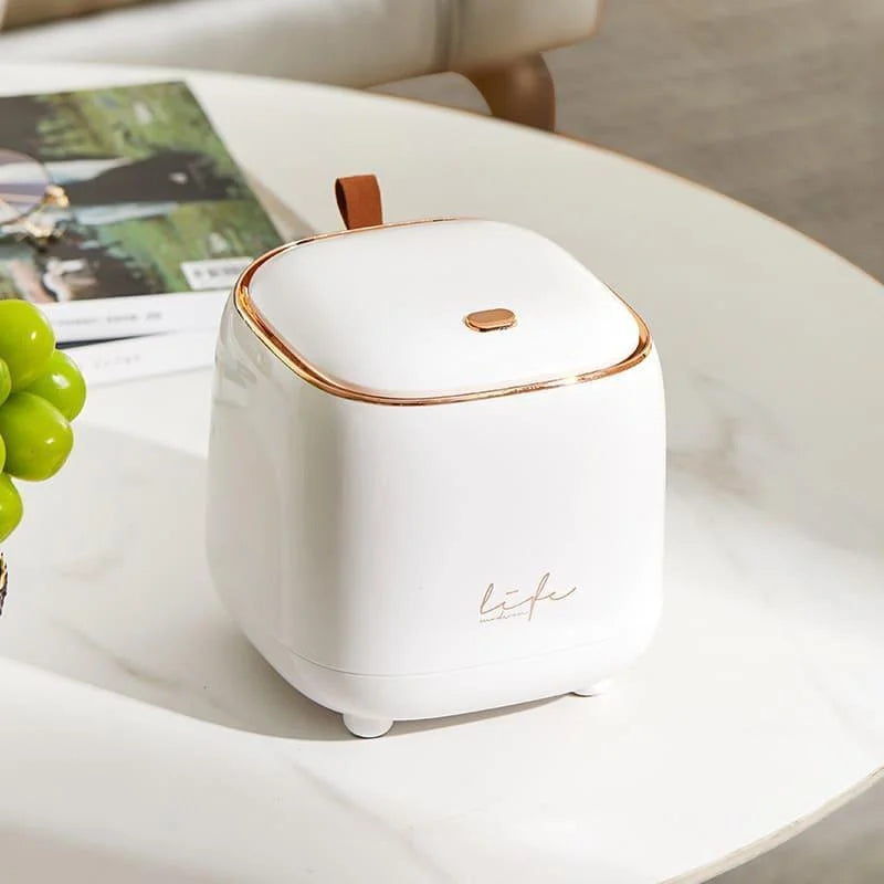 Lixeira de Mesa Corbeille Pressão Bicolor Dourada Lenogue Branco