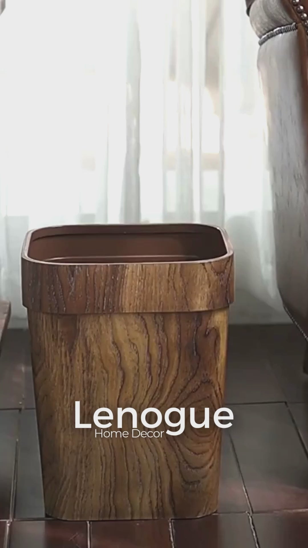 Lixeira Retrô com Textura de Madeira para Banheiro Lenogue