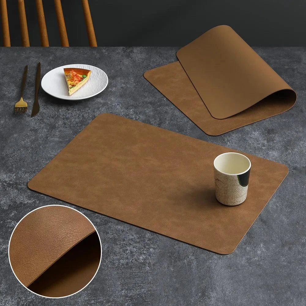 Tapete de Mesa em Couro Impermeável Lenogue